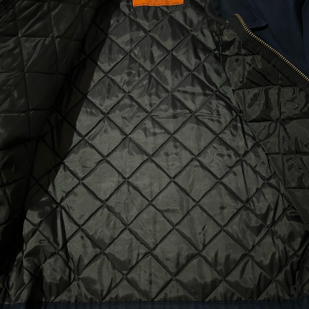 Jacket - cropped - Picture 3 of 3
